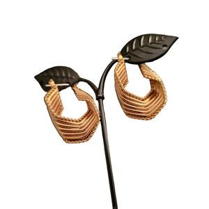 Vintage Spiral Goldtone 3D Hoops Pierced Earrings